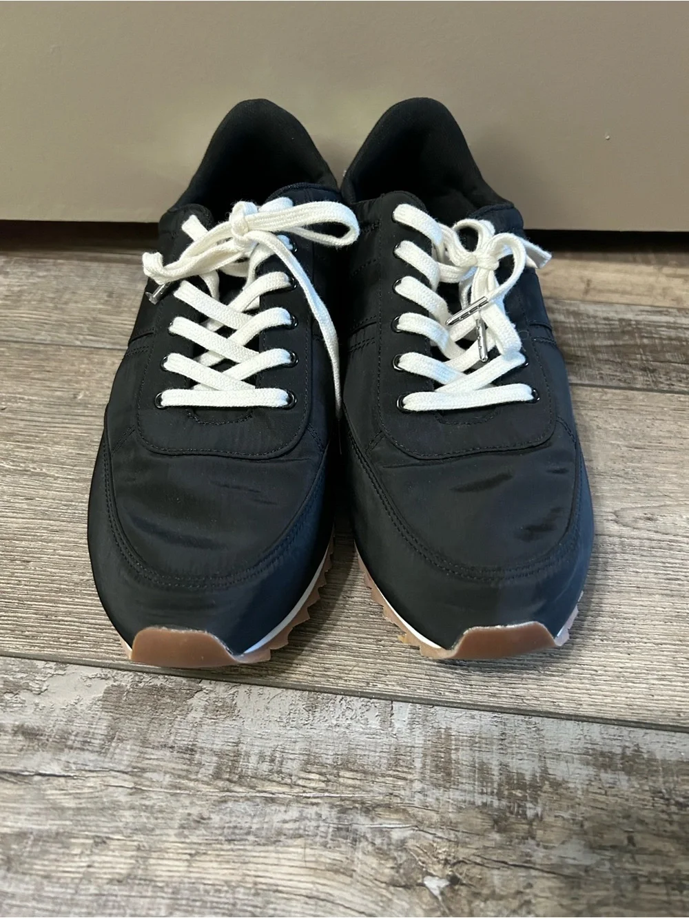 J. Crew Black & Silver Low-Top Athletic trainers Sneaker shoe